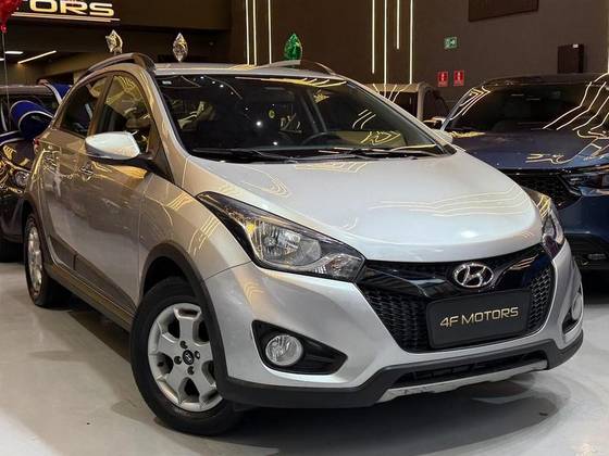 HYUNDAI HB20X 1.6 16V PREMIUM FLEX 4P AUTOMÁTICO HYUNDAI HB20X 1.6 16V PREMIUM FLEX 4P AUTOMÁTICO